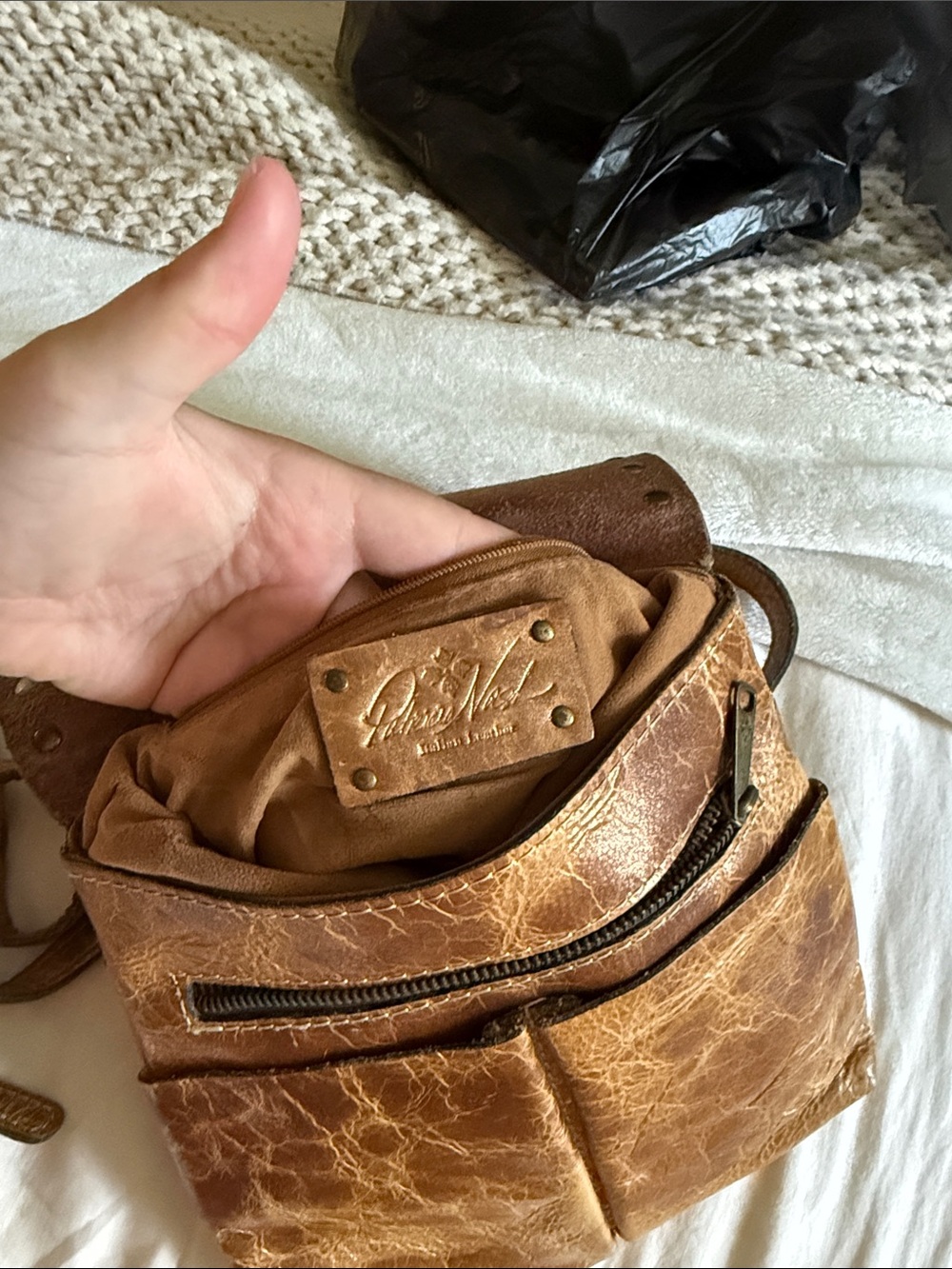 Patricia Nash Distressed Tan Brown Leather Studded Crossbody - Picture 3 of 3